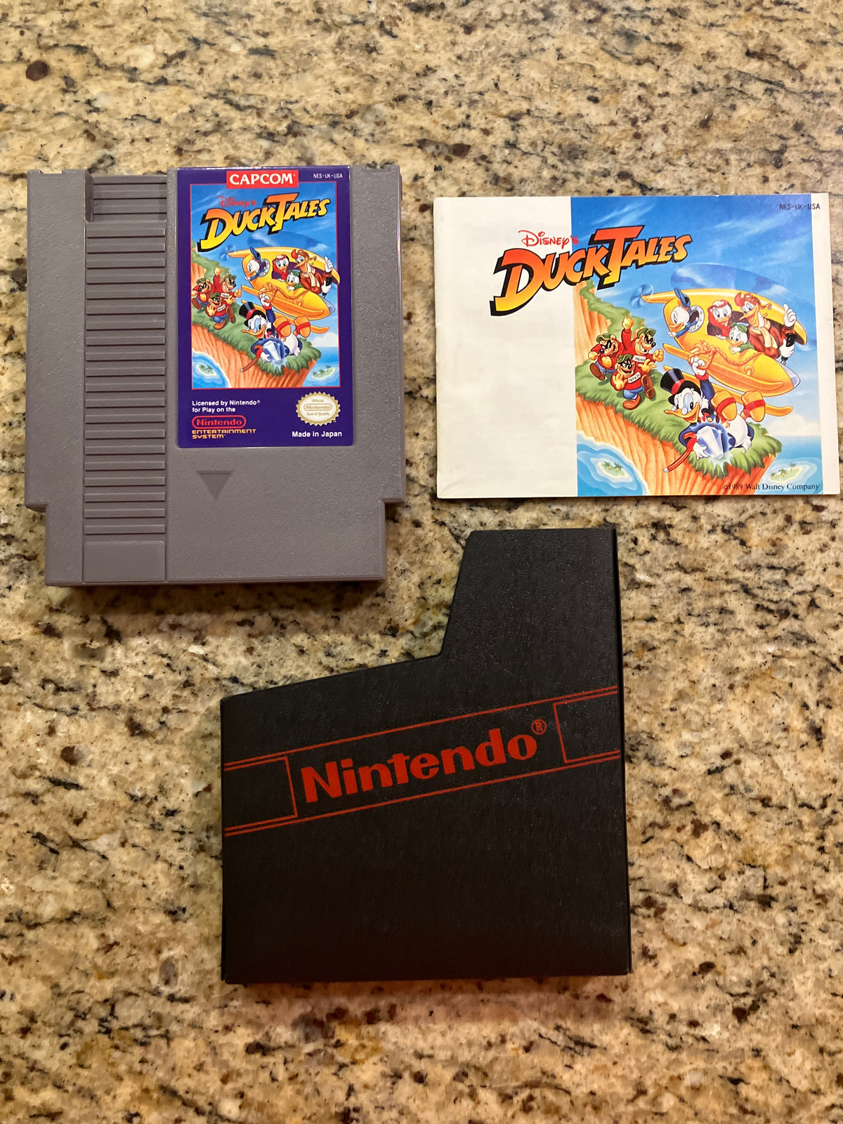 Ducktales (NES) w/ manual