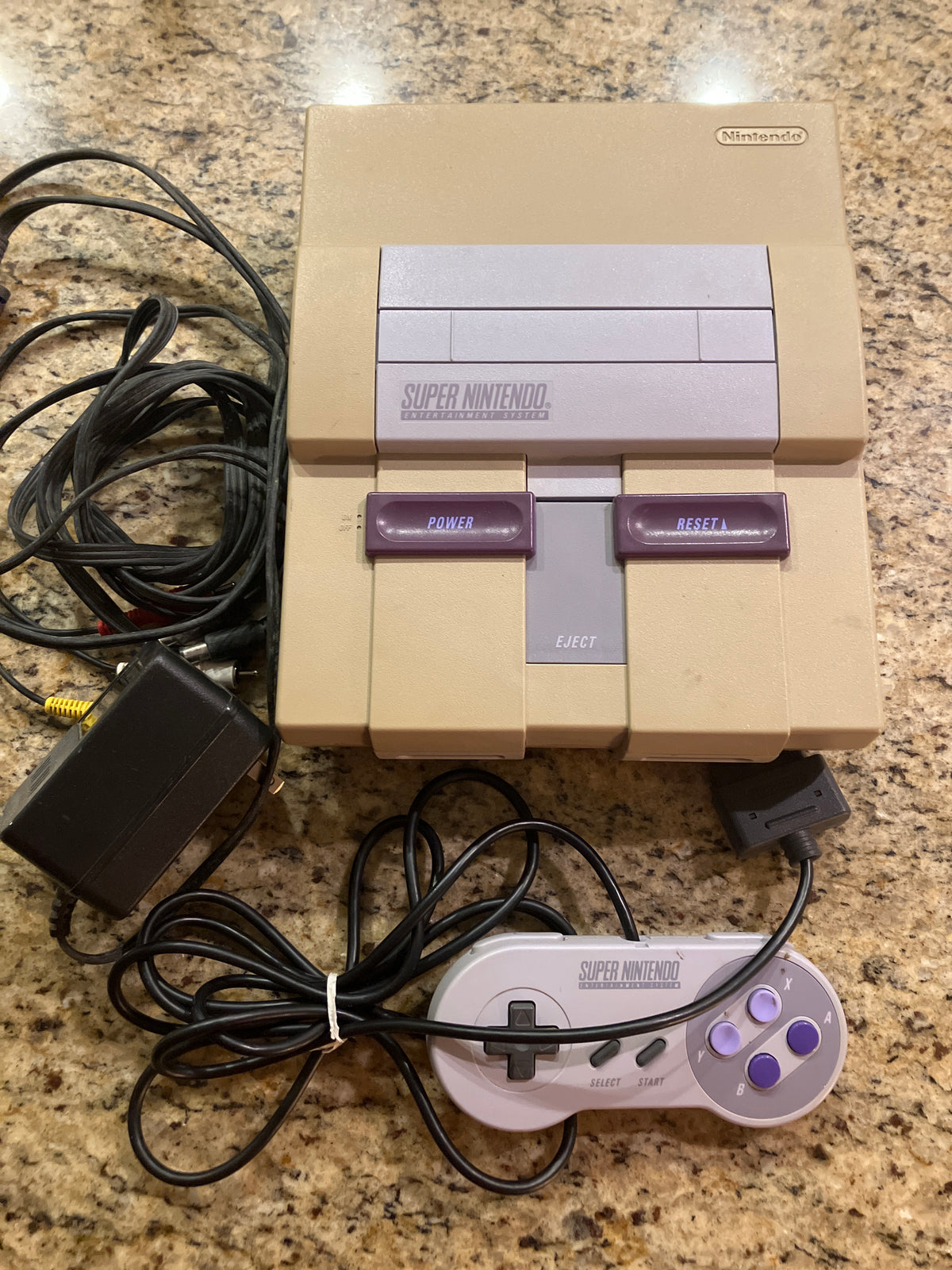 Super Nintendo Entertainment System (SNES) Console Bundle